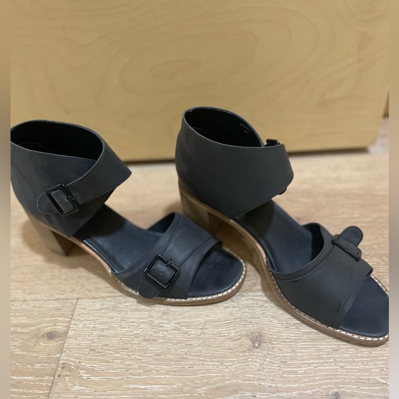 Django and Juliette all leather sandal Sz41 - Picture 4 of 8